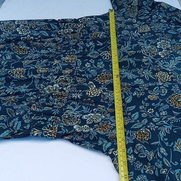 The Pioneer Woman Floral Drass - Picture 15 of 16